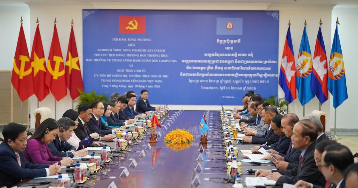 Thường trực Ban Bí thư Trần Cẩm Tú hội đàm với Phó Chủ tịch Đảng Nhân dân Campuchia, Trưởng Ban Thường trực Ban Thường vụ Trung ương Đảng Nhân dân Campuchia