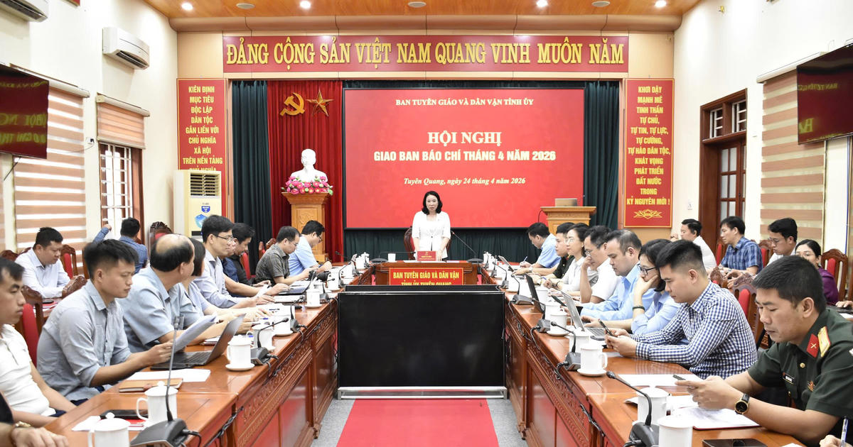 Siết quản lý tour mô tô “Ha Giang Loop” để phát triển du lịch bền vững