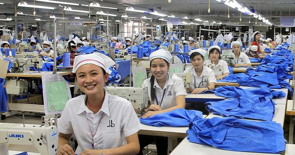 Lấy ý kiến người lao động về việc hoán đổi ngày nghỉ bù dịp Giỗ Tổ Hùng Vương và 30/4-1/5