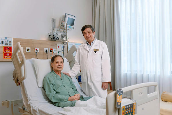 Kỹ thuật mới mở ra cơ hội điều trị cho bệnh nhân mạch vành kèm suy thận nặng Kỹ thuật mới mở ra cơ hội điều trị cho bệnh nhân mạch vành kèm suy thận nặng