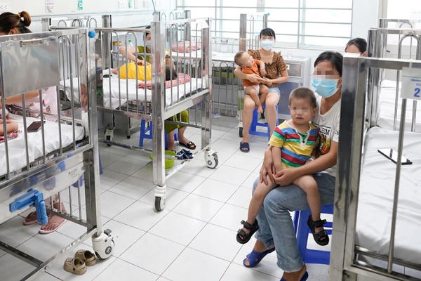 Nguy cơ bùng phát dịch tay chân miệng tại đô thị