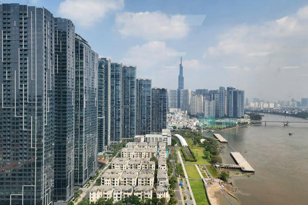 Tăng trưởng hai con số - Lời giải từ đầu tàu kinh tế - Bài 1: Phải tạo ra bước nhảy mới