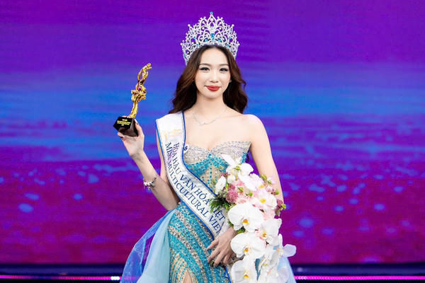 Nguyễn Trần Hà Linh đăng quang Hoa hậu Văn hóa Việt Nam 2026