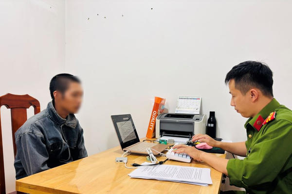 Làm rõ vụ việc người đàn ông tát thai phụ trước Bệnh viện II Lâm Đồng Làm rõ vụ việc người đàn ông tát thai phụ trước Bệnh viện II Lâm Đồng