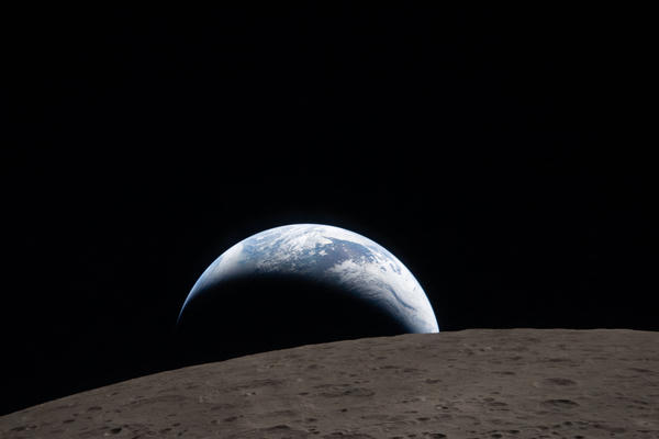 Mặt Trăng qua trải nghiệm của phi hành đoàn Artemis II Mặt Trăng qua trải nghiệm của phi hành đoàn Artemis II