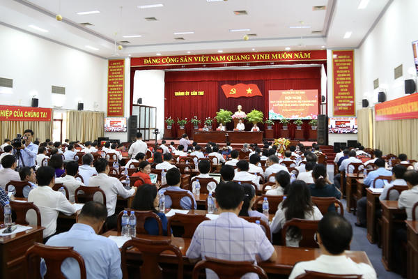 Ban Chấp hành Đảng bộ TP Cần Thơ thông qua nhiều nghị quyết, đề án 