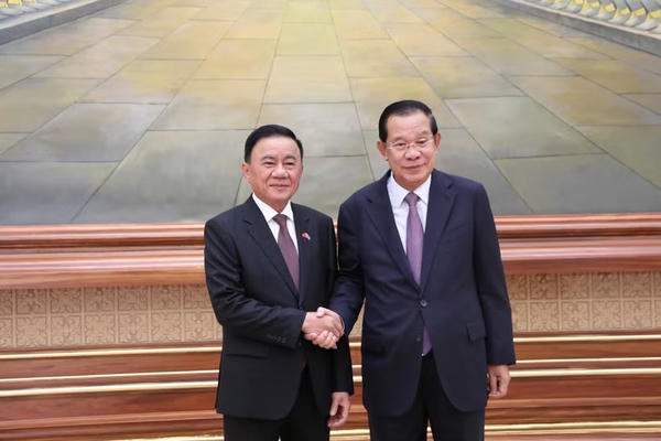 Thường trực Ban Bí thư Trần Cẩm Tú hội kiến Quyền Quốc trưởng, Chủ tịch Đảng Nhân dân Campuchia, Chủ tịch Thượng viện Campuchia