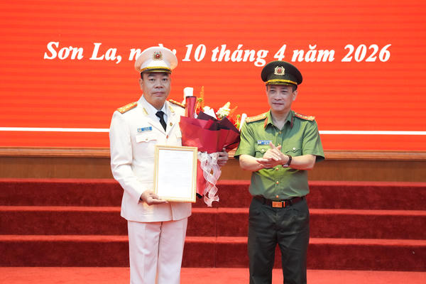 Công an tỉnh Sơn La có tân Phó Giám đốc Công an tỉnh Sơn La có tân Phó Giám đốc