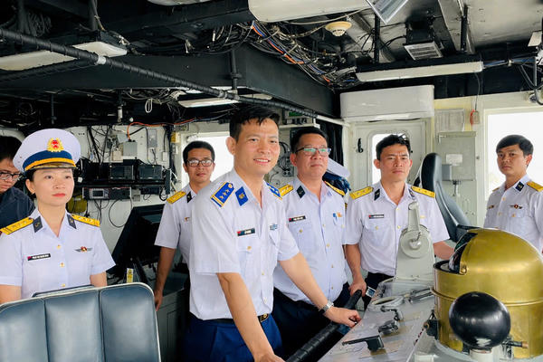 Chia sẻ kinh nghiệm trong thực thi pháp luật, cứu hộ, cứu nạn trên vùng biển chủ quyền