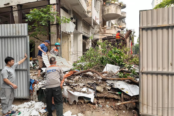 Xuống cấp trầm trọng, chung cư 51 Huỳnh Thúc Kháng sắp được “cải lão hoàn đồng "