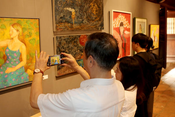 Tôn vinh tiếng nói sáng tạo của nữ nghệ sĩ trong nghệ thuật đương đại