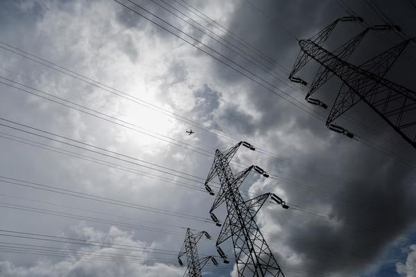 EU dự kiến giảm thuế điện, đẩy nhanh chuyển dịch năng lượng