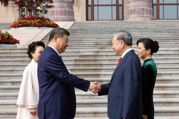 Toàn cảnh Lễ đón Tổng Bí thư, Chủ tịch nước Tô Lâm thăm cấp Nhà nước đến Trung Quốc