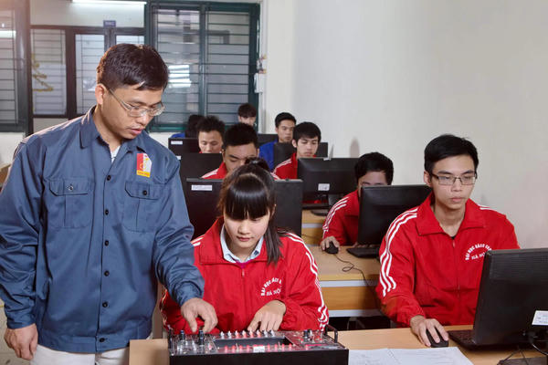 Quy định chuẩn nghề nghiệp giảng viên cao đẳng 