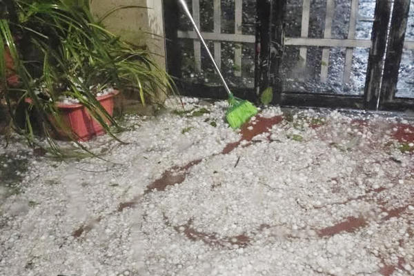 Chủ tịch tỉnh Lào Cai chỉ đạo khắc phục hậu quả mưa đá, dông lốc