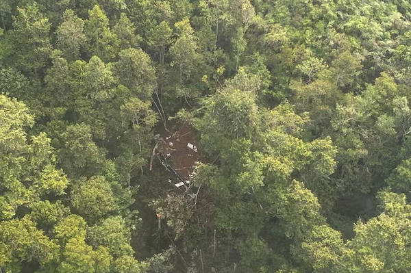 8 người thiệt mạng trong vụ rơi trực thăng tại Indonesia