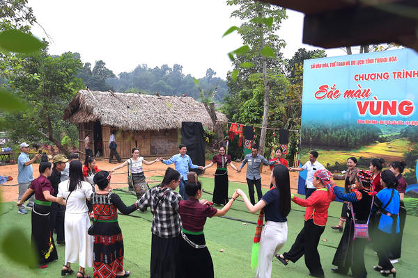 Lan tỏa giá trị văn hóa dân tộc từ “Ngôi nhà chung”