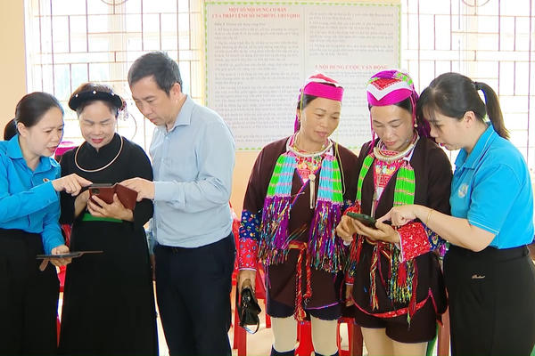 Quảng Ninh: Xây dựng “Khu dân cư an toàn, đoàn kết, ấm no, hạnh phúc” ở vùng khó