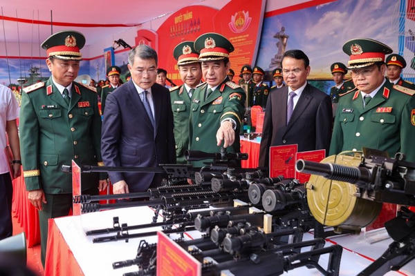 Viết tiếp bản hùng ca Quân khu 4 Anh hùng