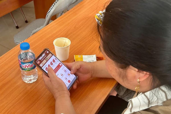 Đồng hành cùng nhân dân chuyển đổi số ở Lạng Sơn