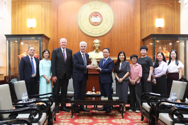 Đoàn Giáo hội các Thánh hữu ngày sau của chúa Giê-su Ky Tô Việt Nam thăm xã giao UBTƯ MTTQ Việt Nam