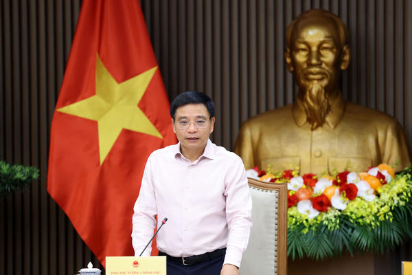 Phó Thủ tướng Nguyễn Văn Thắng yêu cầu khẩn trương đưa Trung tâm Tài chính quốc tế vào vận hành