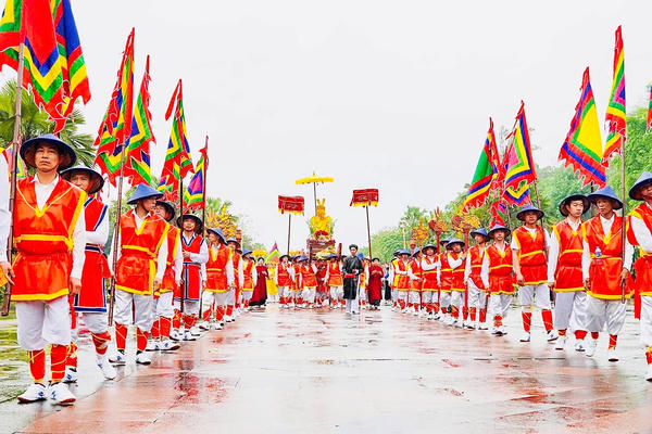 Trăm triệu trái tim hướng về ngày Giỗ Tổ thiêng liêng