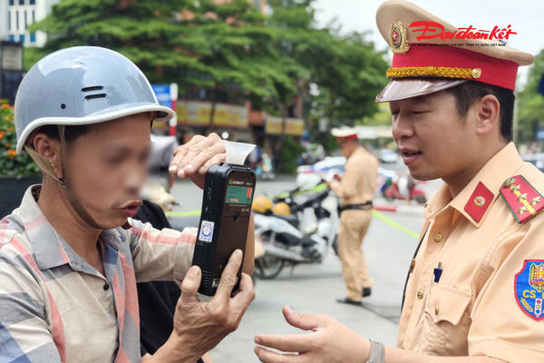 Hà Nội xử lý 429 trường hợp vi phạm nồng độ cồn trong kỳ nghỉ lễ