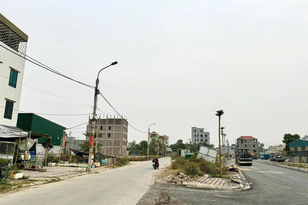 Giá đất vùng ven Hà Nội “dựng đứng” theo triển khai quy hoạch