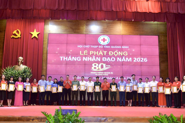 Quảng Ninh: Tiếp nhận hơn 8 tỷ đồng ủng hộ tại lễ phát động Tháng nhân đạo 2026