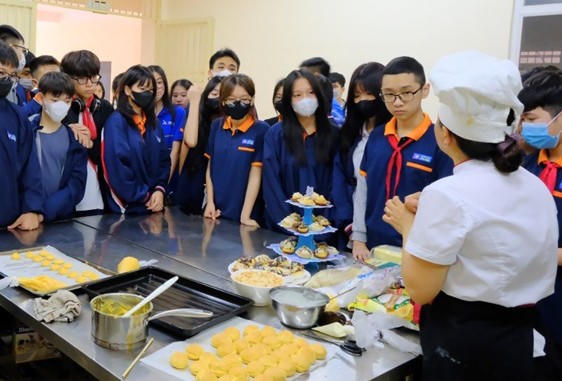 Bỏ rào cản bằng cấp: Ai sẽ được đứng lớp dạy nghề?