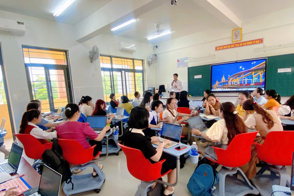 Phổ cập AI toàn dân: Việt Nam cần gì để không bỏ lỡ “cơ hội lịch sử”?