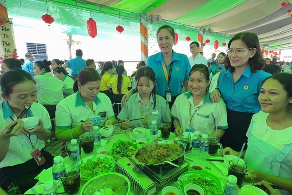 Công đoàn Việt Nam - Điểm tựa vững chắc của người lao động