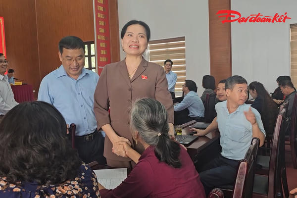 [Video] Phó Chủ tịch - Tổng Thư ký Hà Thị Nga gặp gỡ, tiếp xúc cử tri tại Lai Châu