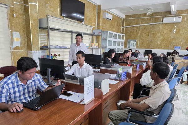 Cà Mau mở rộng nguồn tuyển dụng cán bộ người dân tộc thiểu số