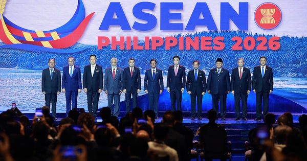 Thủ tướng Lê Minh Hưng bắt đầu các hoạt động tại Hội nghị Cấp cao ASEAN 48