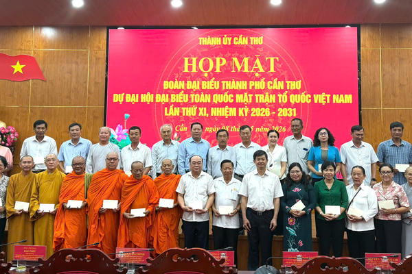 Cần Thơ: Xây dựng gần 400 căn nhà Đại đoàn kết và hơn 230 công trình, phần việc chào mừng Đại hội Mặt trận