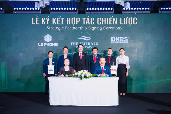 Tập đoàn Lê Phong ký kết hợp tác chiến lược phát triển The Emerald River Park