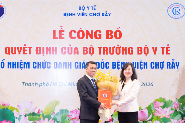 Bộ trưởng Bộ Y tế trao quyết định bổ nhiệm Giám đốc Bệnh viện Chợ Rẫy