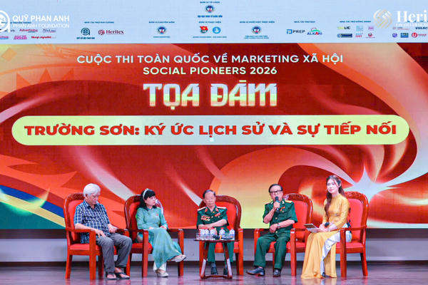 Thế hệ trẻ trực tiếp đối thoại với nhân chứng Trường Sơn