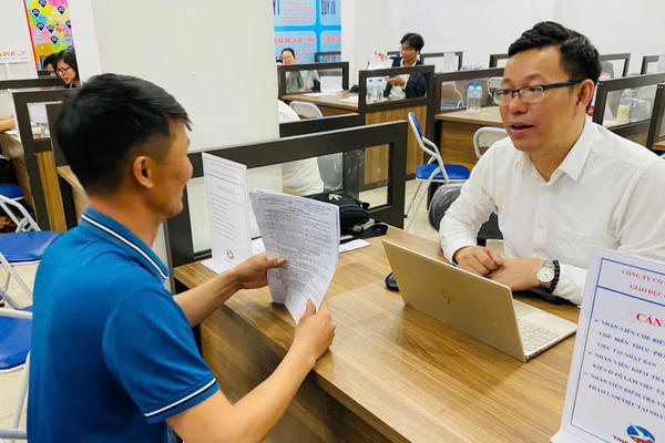 Thị trường lao động: Sôi động nhờ lực đẩy tăng trưởng kinh tế