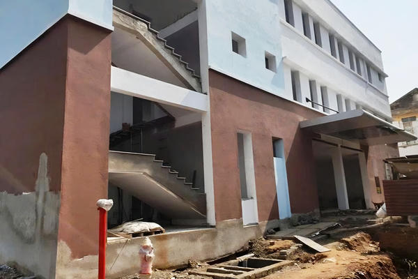 Dự án y tế miền núi chậm tiến độ