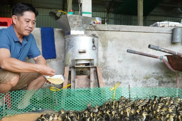 Mở hướng thoát nghèo bền vững cho đồng bào Khmer 