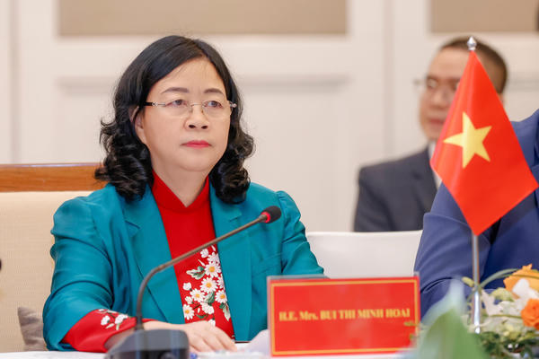 Chủ tịch UBTƯ MTTQ Việt Nam Bùi Thị Minh Hoài gửi thư chúc mừng Đại lễ Raya Eidil Adha năm 2026