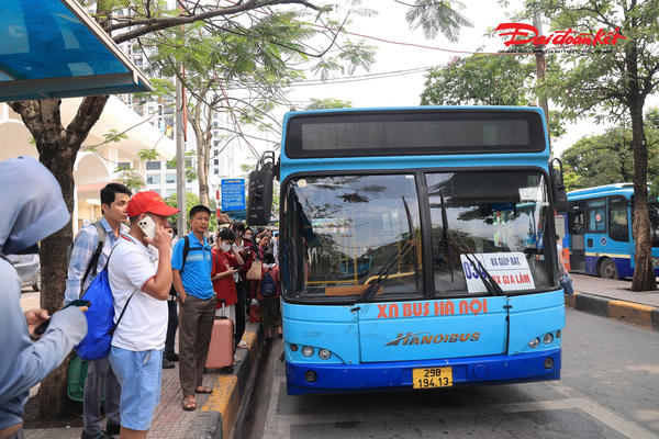 Hà Nội tăng cường xe buýt, tàu điện phục vụ thí sinh mùa thi 2026 Hà Nội tăng cường xe buýt, tàu điện phục vụ thí sinh mùa thi 2026