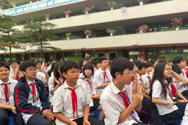 Hà Nội yêu cầu các trường điều chỉnh kế hoạch dạy học vì nắng nóng