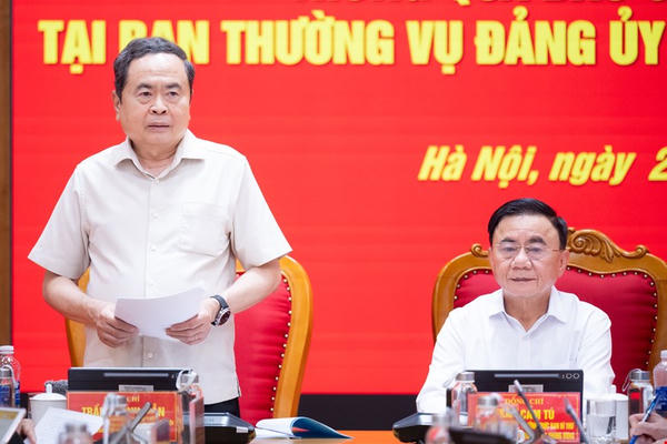 Chủ tịch Quốc hội: Đảng ủy các cơ quan Đảng Trung ương cần đi đầu trong chuyển đổi số
