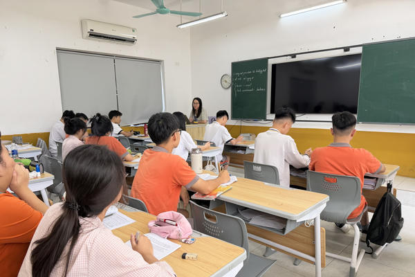 Mở rộng trường chất lượng cao - Bài 2: Không chỉ là trường đẹp, học phí cao