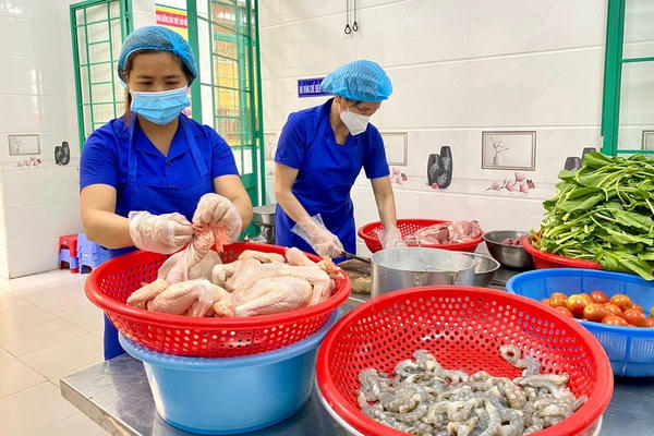 Gia Lai: Cảnh báo nguy cơ mất an toàn thực phẩm trong mùa nắng nóng