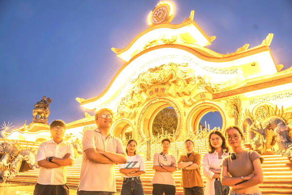 Đánh thức kinh tế đêm - Bài 2: Sôi động nhưng chưa đủ hấp dẫn